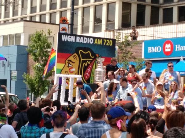 Cientos salieron a las calles de Chicago para celebrar el Orgullo Gay.