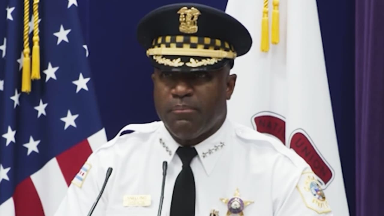 Se retira Larry Snelling, el superintendente del departamento de la policía de Chicago