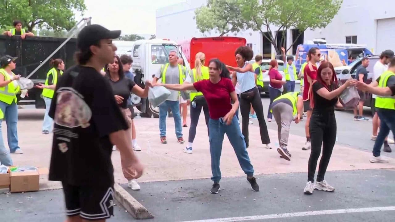 Venezolanos y miembros de la comunidad del sur de Florida se unen para enviar ayudas a este país