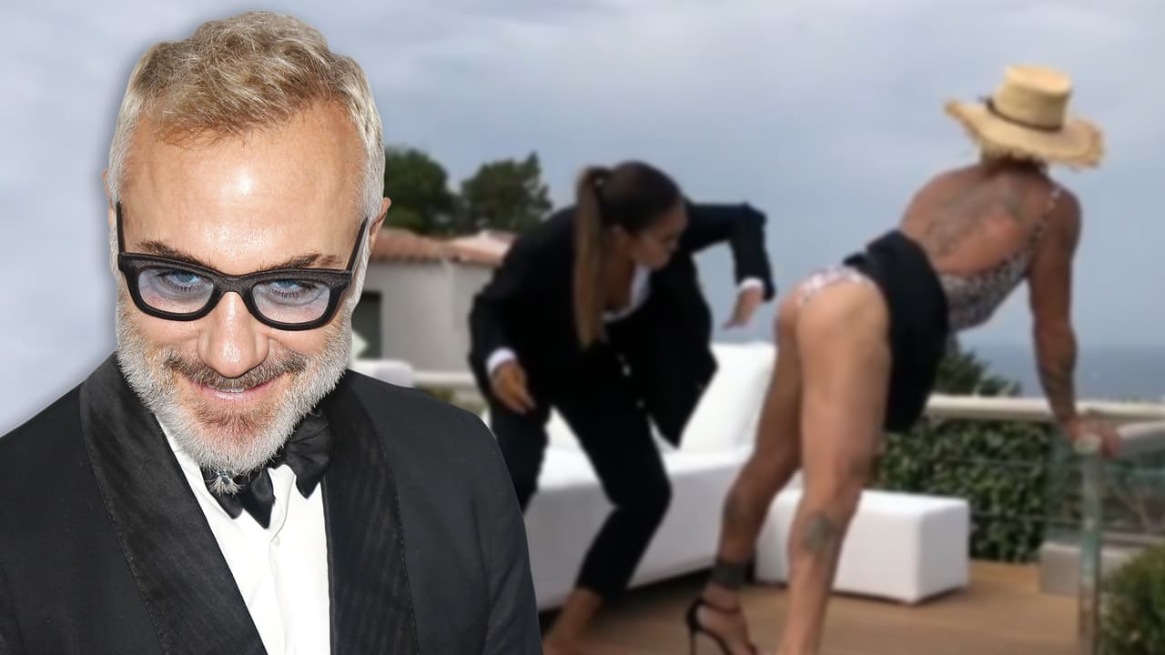 En falda, tacones y el trasero al aire, el millonario Gianluca Vacchi demuestra que hace lo quiere