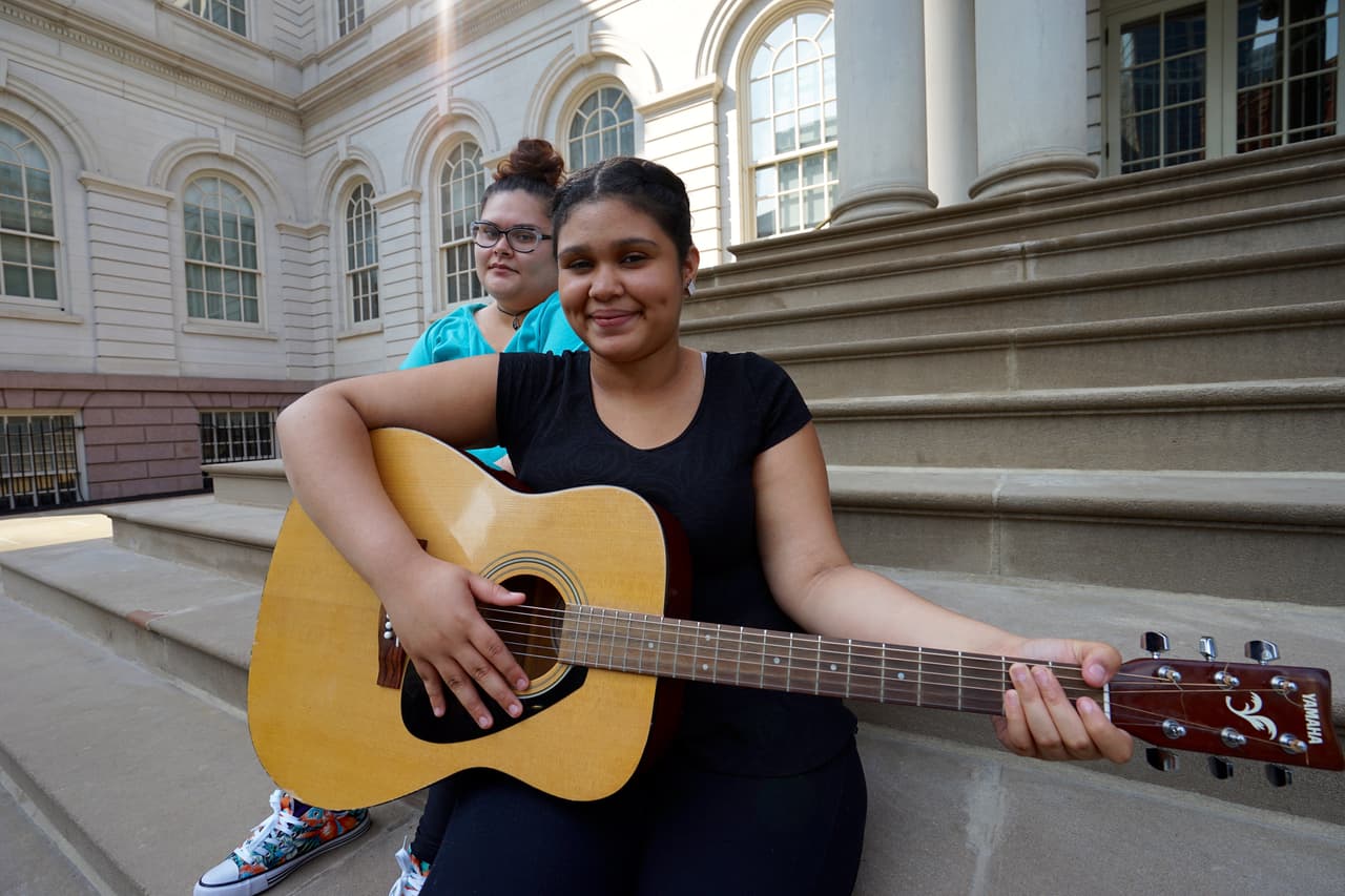 Piden "oxígeno" para salvar de la muerte a niñas latinas en Manhattan 