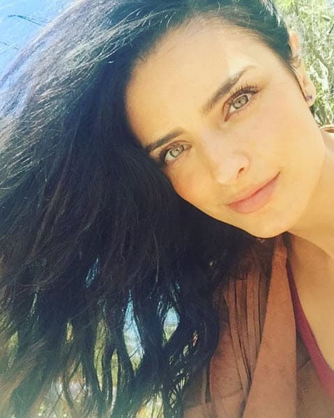 A las dos les encanta practicar deportes al aire libre. A Estefanía le gustan el rapel, la yoga y la meditación; mientras que Aislinn prefiere el ciclismo, montañismo y las caminatas por la naturaleza.
<br>