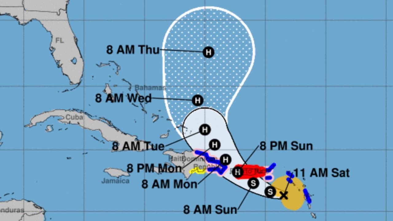 Emiten aviso de huracán para Puerto Rico por la tormenta tropical Fiona
