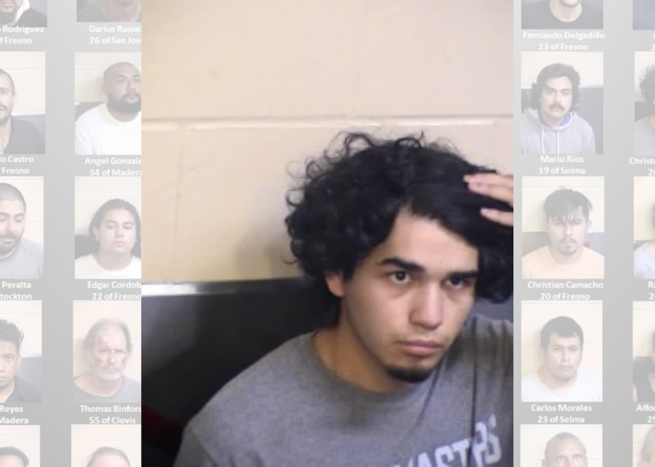 Christopher Bencomo tiene 20 años y también vive en Fresno.