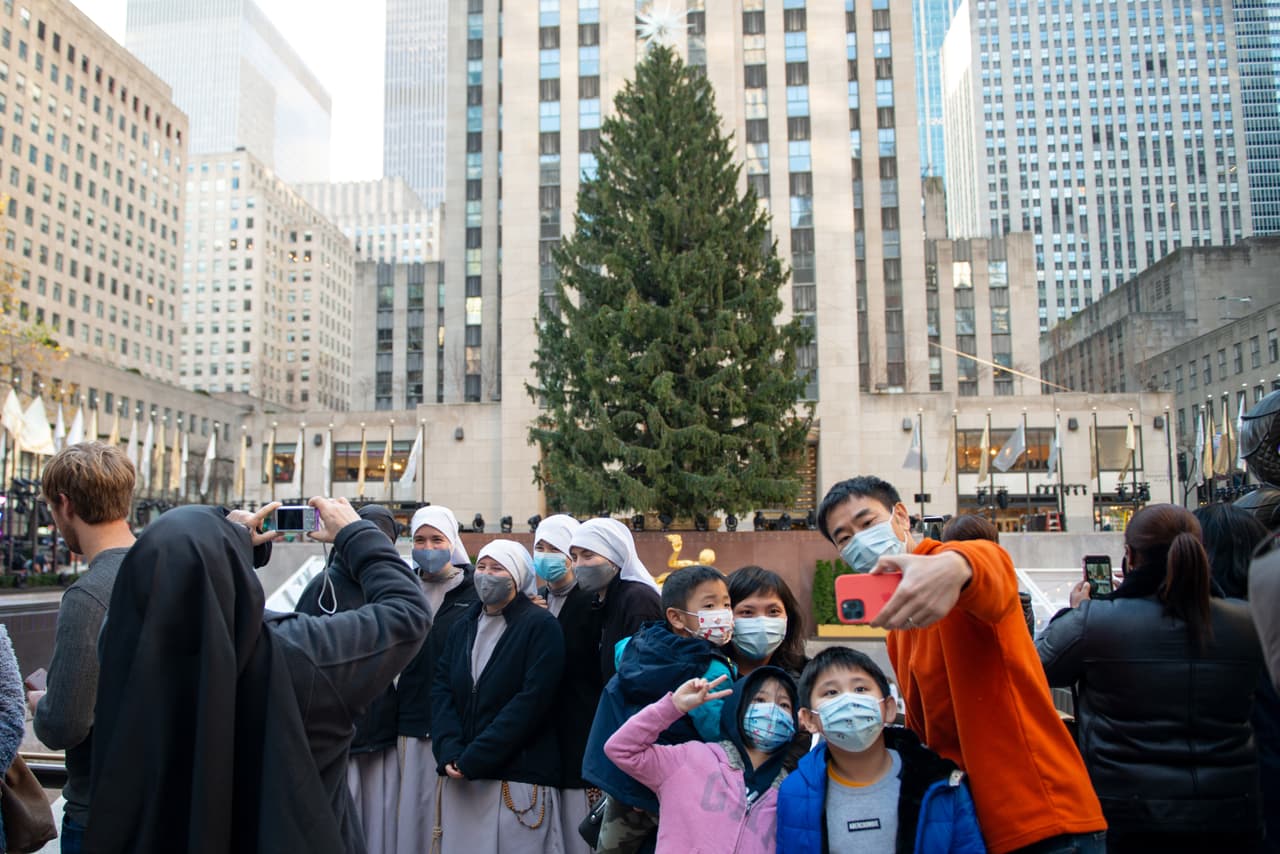 Una vez dentro, habrá un límite de cinco minutos para ver el árbol.