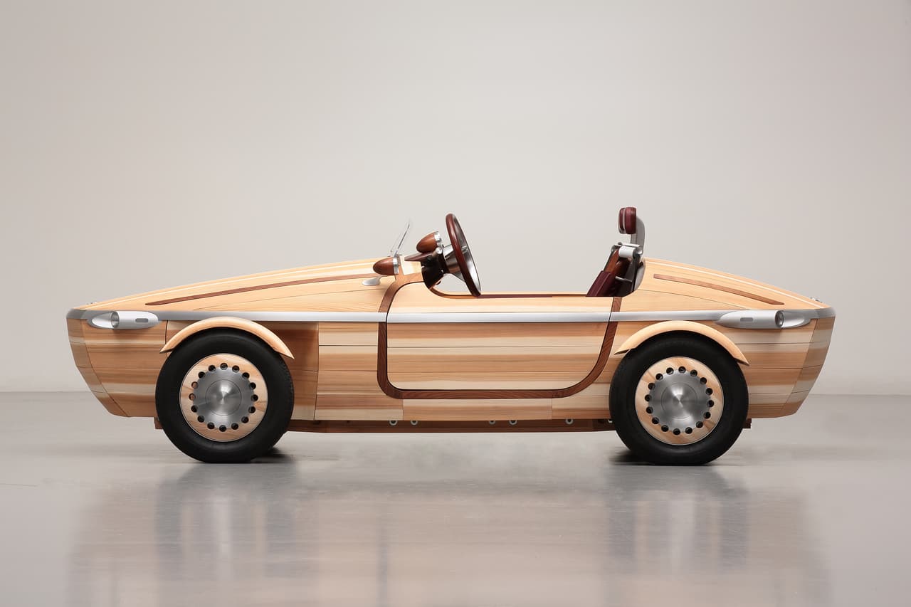 El 
<b>Toyota Setsuna Concept </b>utiliza los métodos artesanales tradicionales de Japón conocidos como 
<i>okuriari</i> y 
<i>kusabi</i> para unir las partes de madera sin utilizar clavos ni tornillos. Okuriari, utilizado para unir los paneles exteriores, incrementa la resistencia de las junturas. El meticuloso detalle utilizado para armar al Setsuna con paneles de madera sin la utilización de remaches metálicos es una parte importante de su personalidad única.