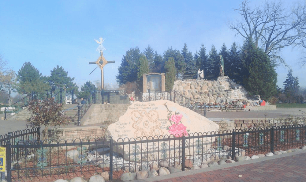 Nombran a sacerdote hispano como rector del santuario de la Guadalupe en Chicago