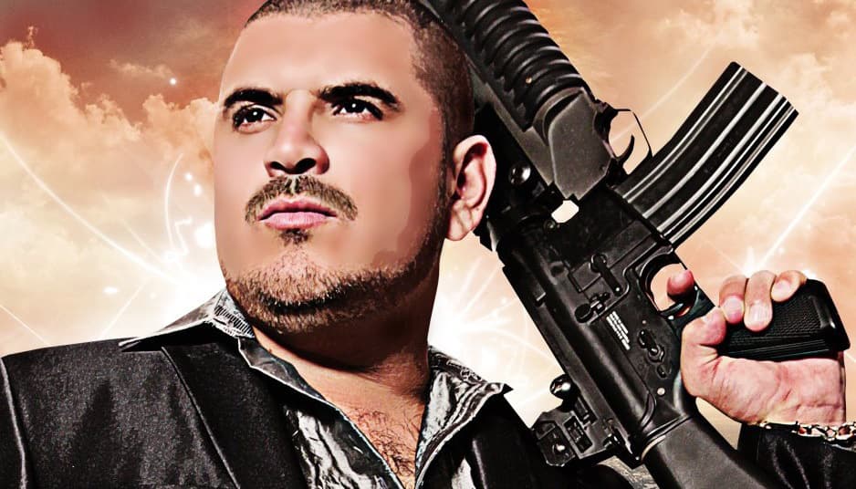 Caos y destrucción tras la cancelación de un concierto de El Komander