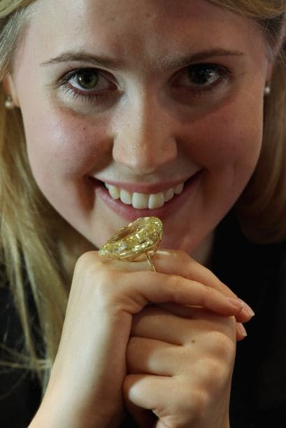 La encargada de esta puja fue la casa de subastas Sotheby's ubicada en Ginebra, Suiza.