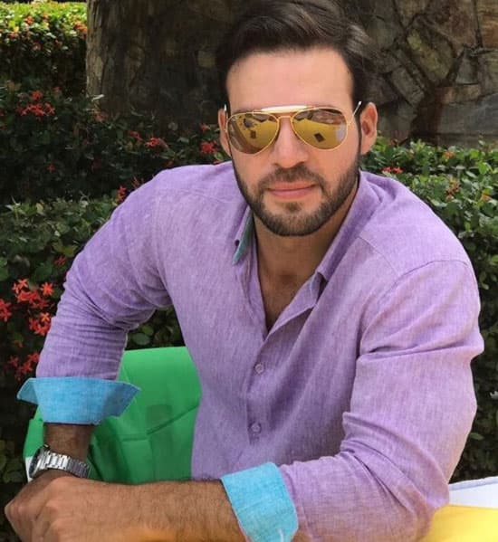 <b>Alex Adames</b> es un galán venezolano que ha construido su carrera en la televisión colombiana. A él lo hemos visto en proyectos como 'La ronca de oro', 'Fugitivos', 'La Viuda Negra', 'Doctor Mata' y 'Niche', entre otras.