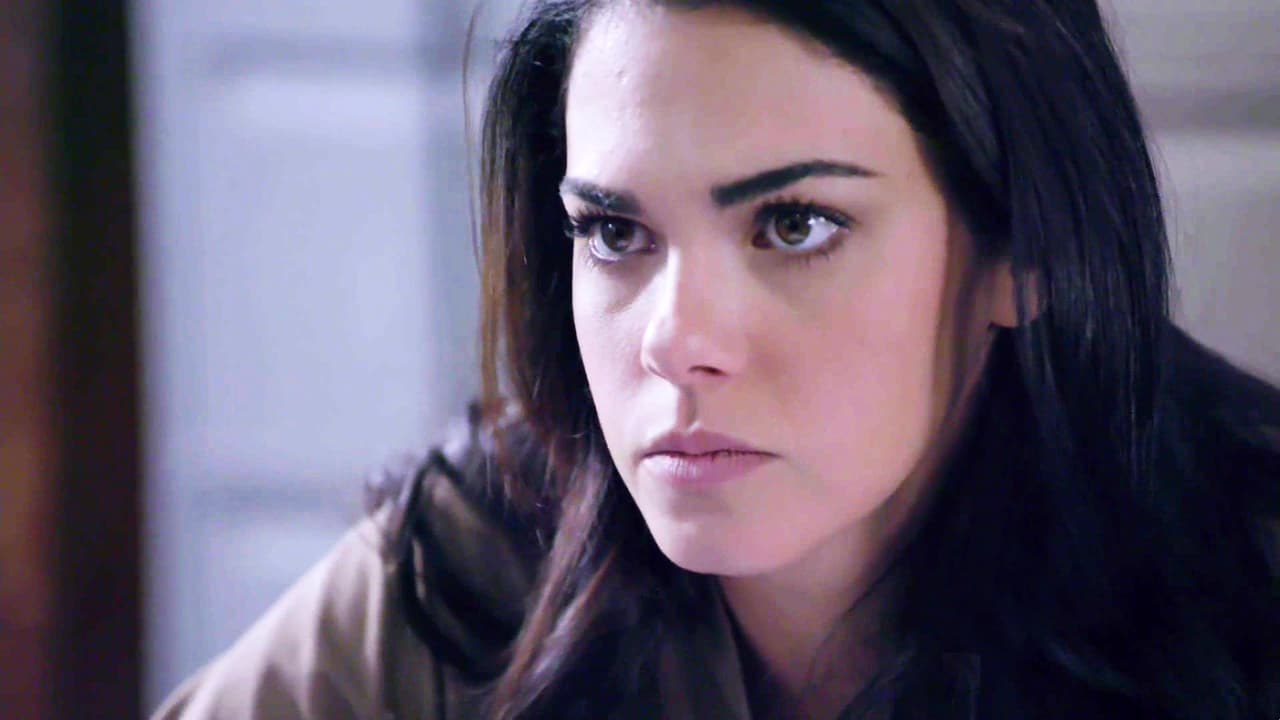 Yolanda logró escapar de Santamaría gracias a Estela y Dave, pero ahora se encuentra encarcelada y con el terrible recuerdo del coronel. ¿Qué será de ella en los últimos capítulos de 'La piloto'?