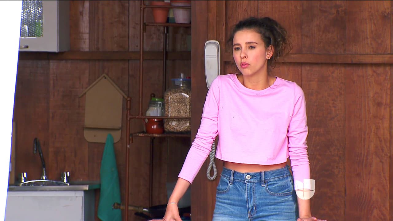 Ahora sí estás que te mueres de celos por Camila, Fernanda.