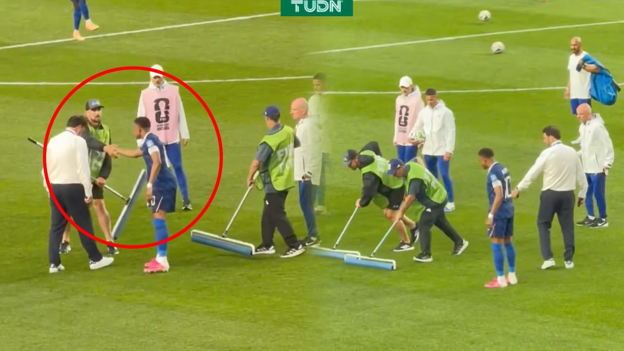 La inesperada acción de Kylian Mbappé durante una tormenta en el Mundial 2026