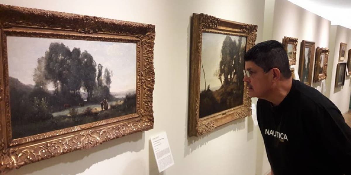 Imagen de Francisco Tejada Jaramillo, recién liberado de la cárcel, en una visita al museo Soumaya en la Ciudad de México.