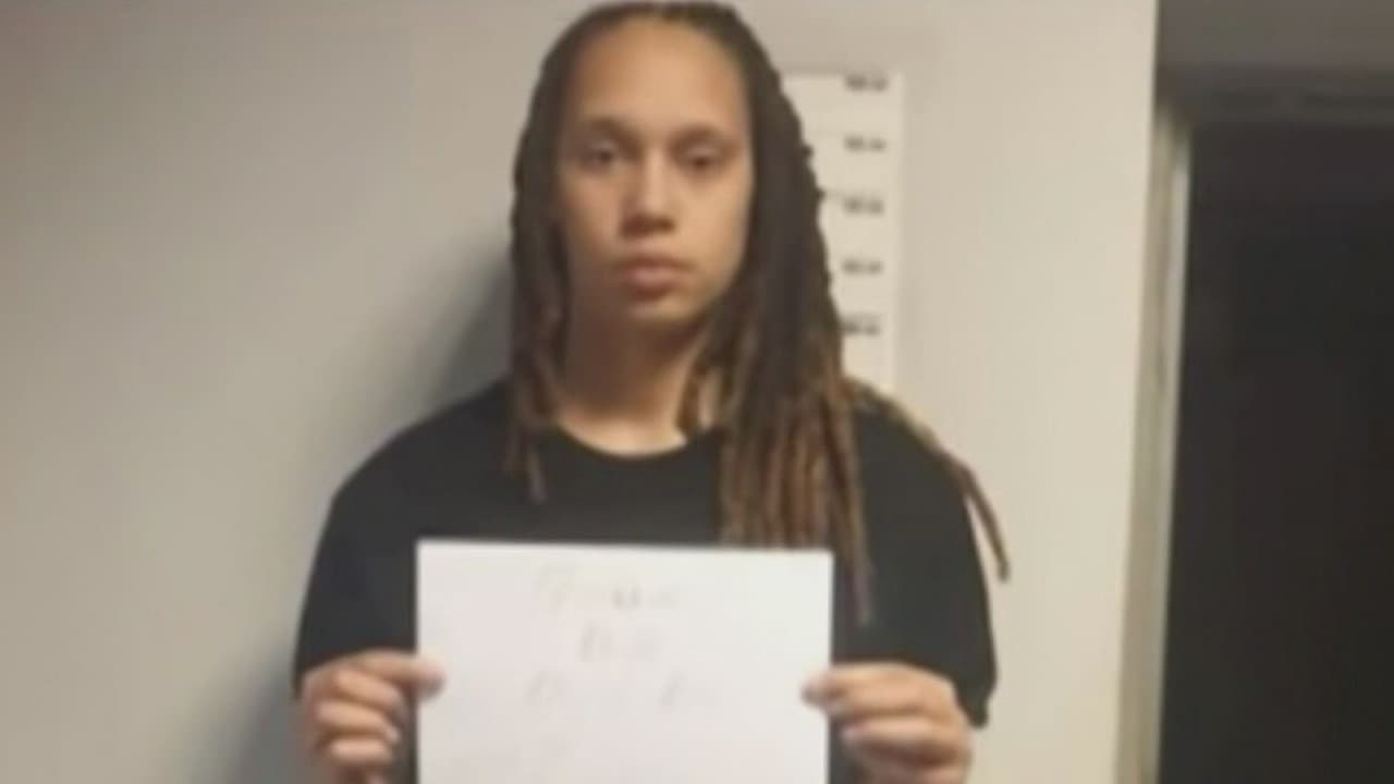 Quién es Brittney Griner, la atleta que teme no poder volver a casa y por quien LeBron James alza la voz
