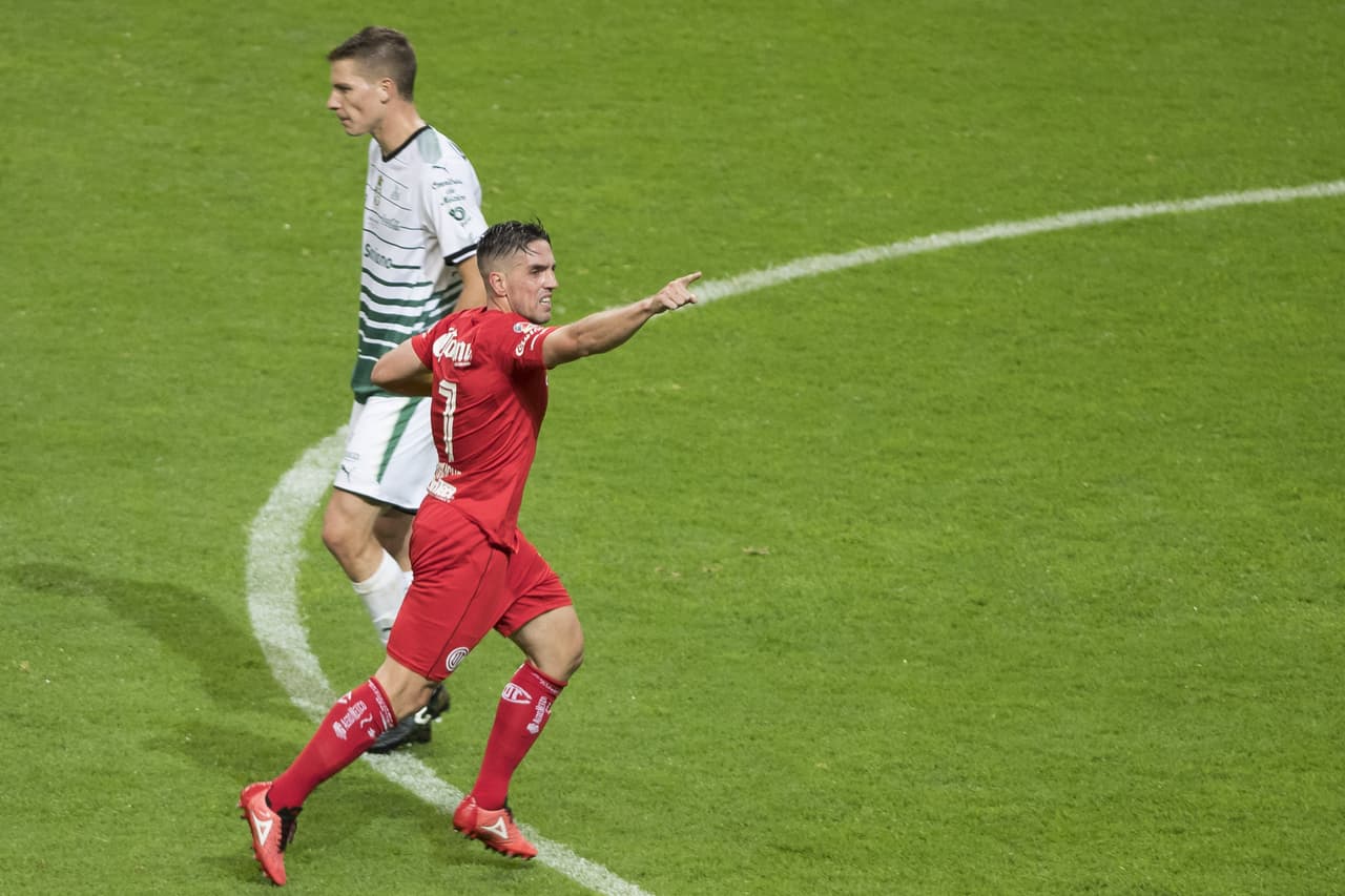 La confianza en poder ganar el partido y al menos forzar los penaltis volvió a Toluca.