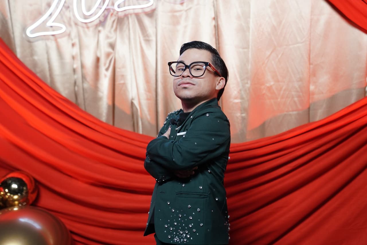 Shanik le da a Abelito los mejores tips para triunfar como entrevistador en la Fiesta de Fin de Año de Televisa; esto pasó en el nuevo capítulo de 'Probando probando'