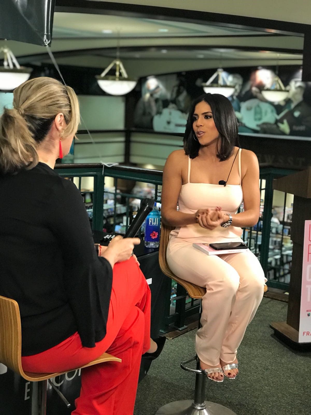 Francisca contó que desde niña su mayor anhelo era poder salir adelante y ayudar a su mamá, que no pudo estar presente.