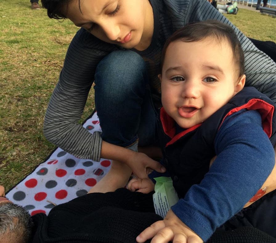 Para algunos fans ha sido una verdadera sorpresa conocer que no era padre de dos sino de tres hijos antes de contraer nupcias con la artista.
<br>