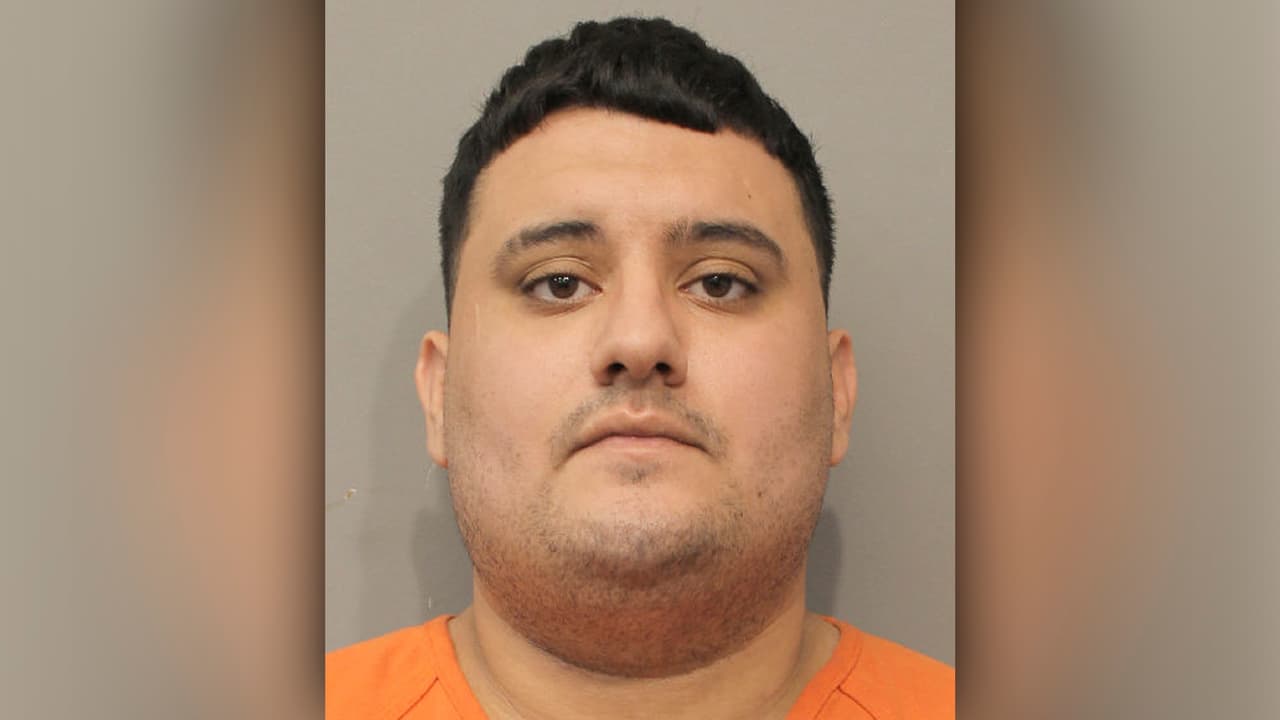 Este oficial texano se presentó a trabajar y lo arrestaron bajo cargos relacionados con drogas