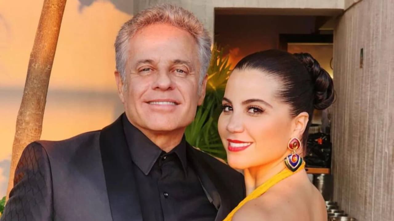 Esposa de Alexis Ayala responde si le molesta que la vean con un hombre mayor