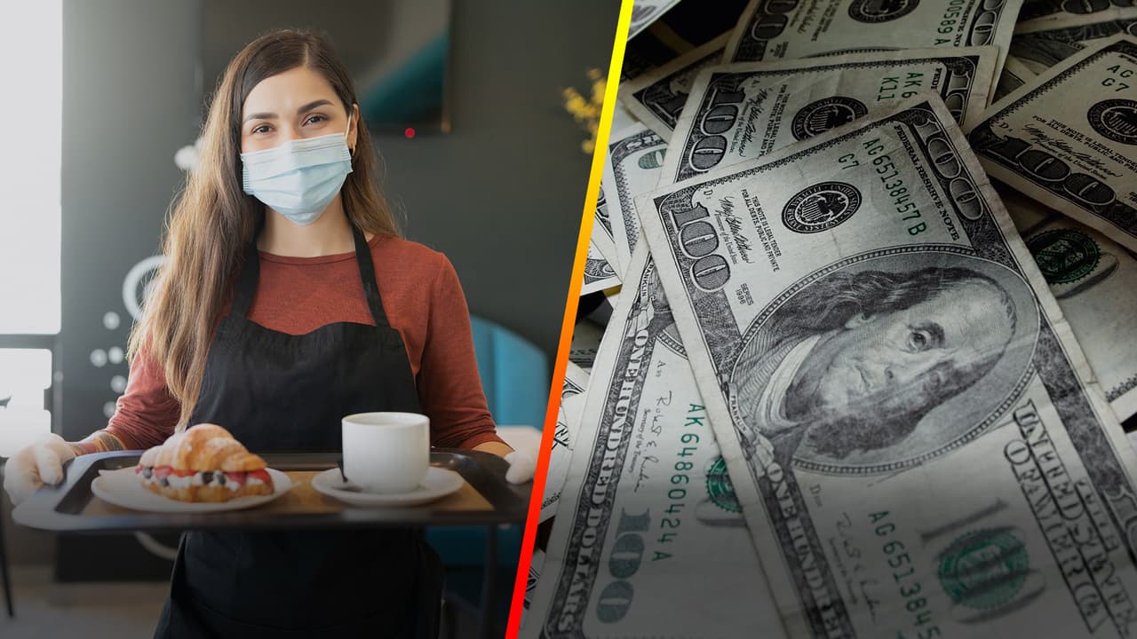 Mesera afirma que se gana más de $400 al día