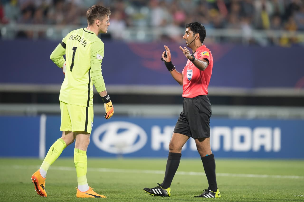 De hecho, al final del torneo, Woodman fue premiado como el mejor arquero del certamen juvenil.
