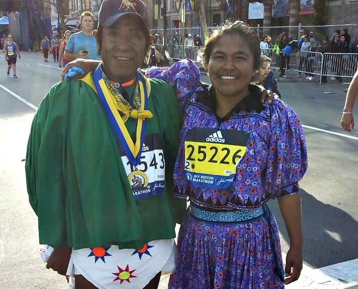 Correr la maratón de Boston en huaraches