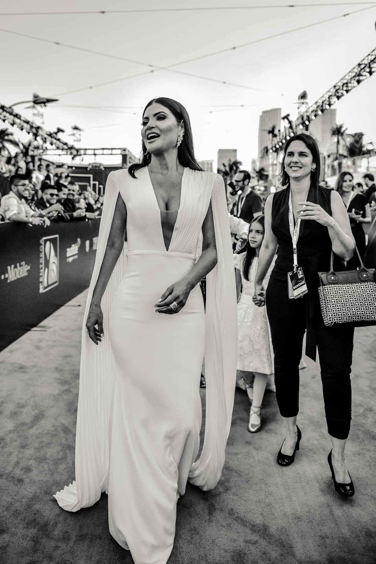 Siempre luce espectacular y no decepcionó en la noche de premios.