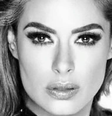 Belleza es sinónimo de cuidado y atención. Tú al igual que Gali, consiéntete y luce siempre bella.