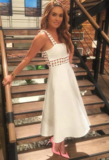 El rosa es el color básico de la temporada. Atévete a usar calzado de este color y luce siempre a la moda.