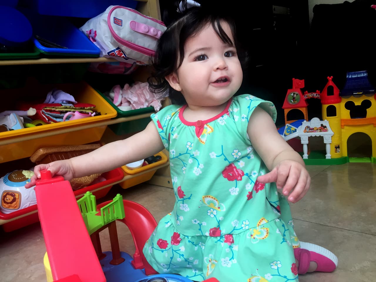 No nos queda duda que Giulietta podría seguir los pasos de su mamá, es una reina ya desde pequeña.