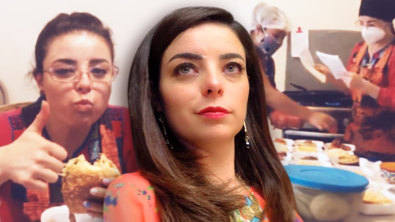 Tomó la decisión ante las pocas oportunidades que existen actualmente por la crisis sanitaria que se vive en el mundo: "El fideuá es como una paella, pero de fideos, uno de los platos más conocidos de Alicante, de mi tierra, de Valencia", explicó al programa Hoy.
<br>