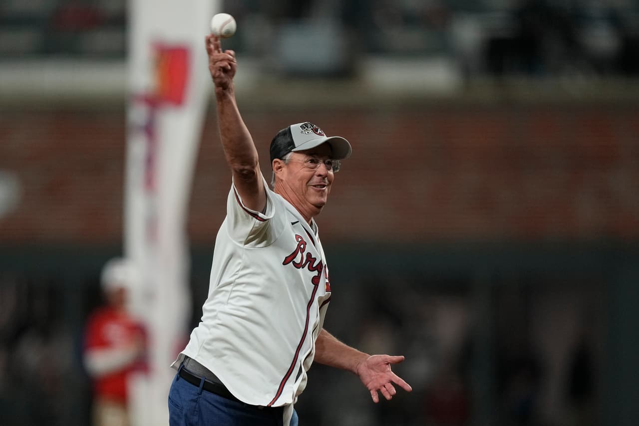 Maddux jugó en los Bravos de Atlanta desde 1993 hasta 2003.
