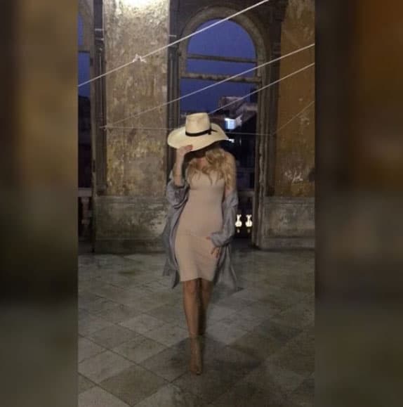 Khloé quedó muy entusiasmada con el español, y jura tomar más lecciones cuando regrese a Estados Unidos.