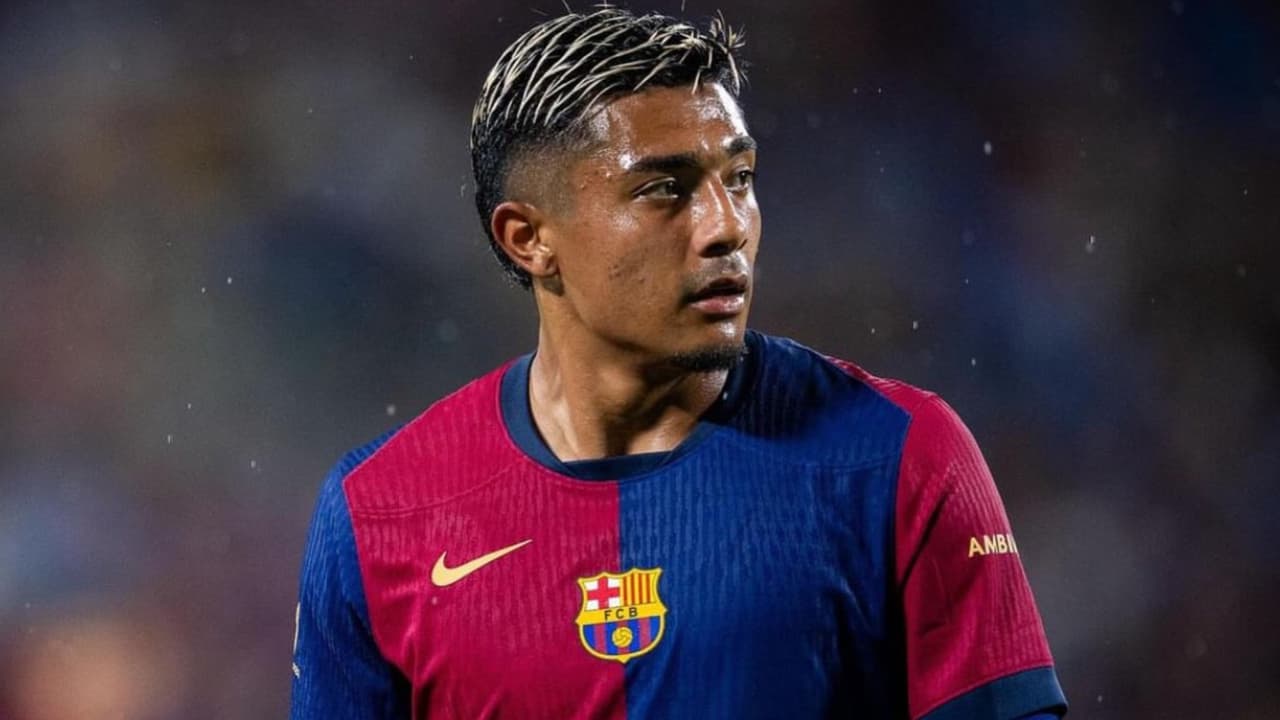 El Barca vendería a Julián Araujo a un club de la Premier League