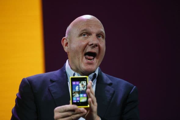 En octavo lugar se encuentra Steve Ballmer: con una fortuna de  $14.200 millones de dólares. Desde 2008 relevó a Bill Gates como director ejecutivo de la empresa informática Microsoft Corporation.