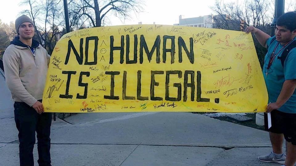 Un estudiante hispano contra los incidentes de odio en la universidad: "No quiero que sigan pasando por encima de mis amigos"