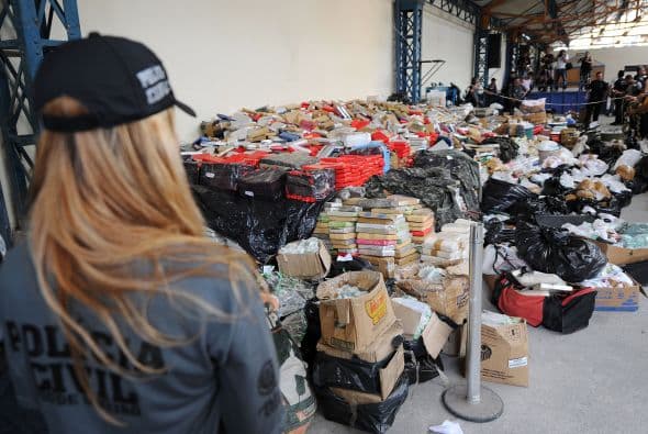 El lugar donde se llevó a cabo esta quema de drogas fue en la Compañía Siderúrgica Nacional (CSN), que prestó los hornos para la destrucción, ubicada a 130 km (80.77 millas ) de Río de Janeiro.