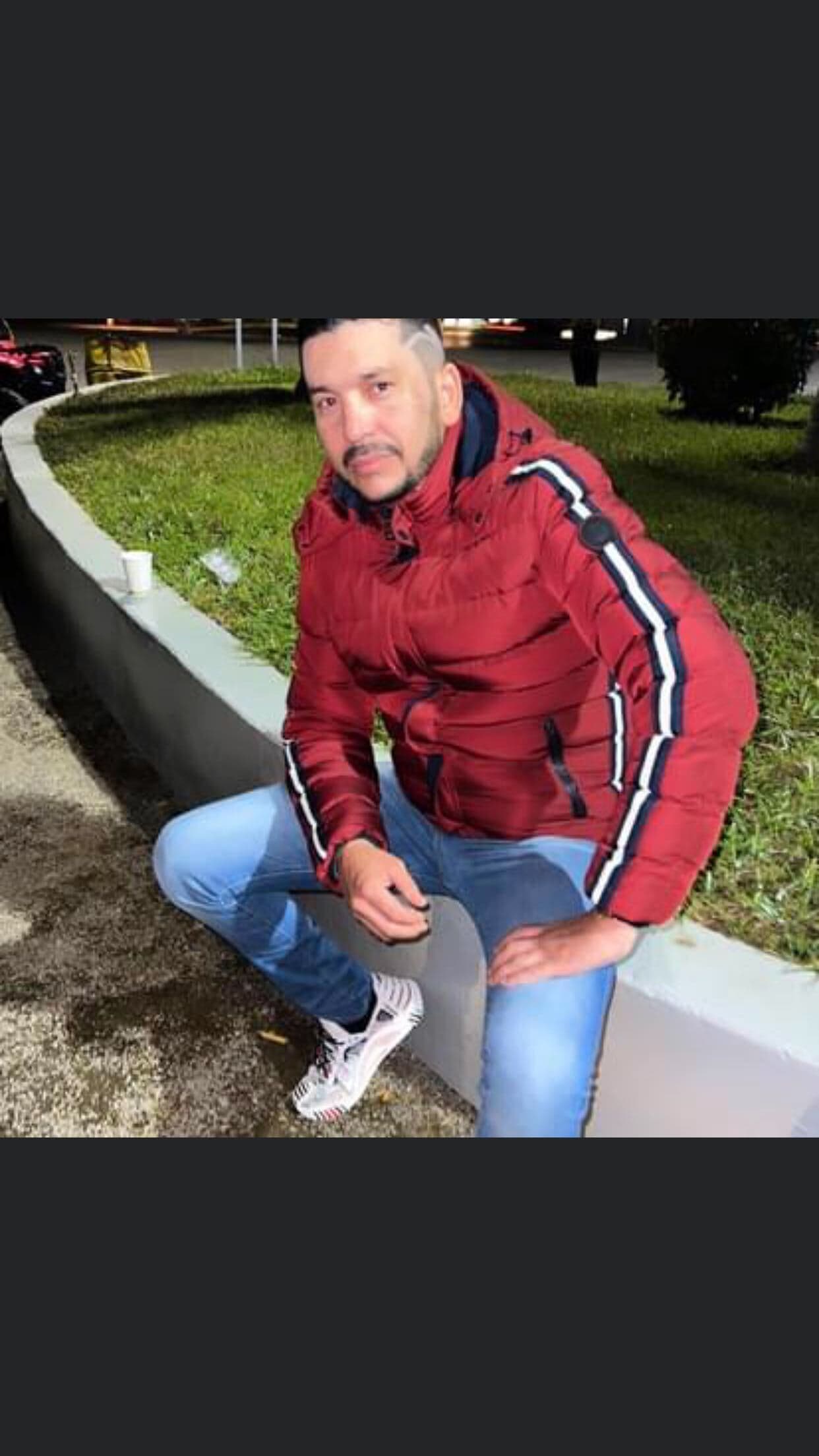 "Sí 
<b>me da miedo que muera un familiar mío</b>, alguien que amo, que quiero mucho", continuó aquel día. 
<br>