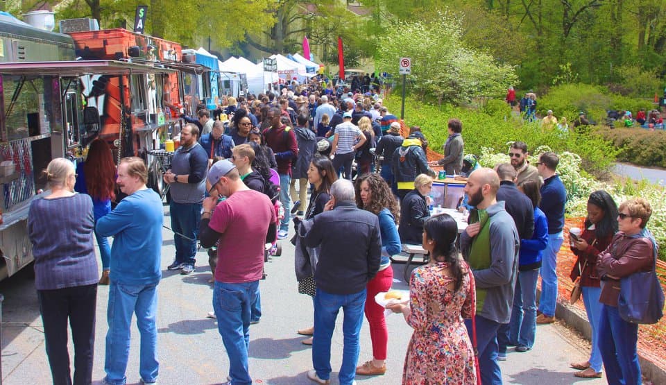 <b><a href="http://festivalonponce.com/">Spring Festival on Ponce (2 de abril)</a></b>: El evento contará con 125 exhibiciones de bellas artes y manualidades, área infantil, opciones de alimentos y bebidas.