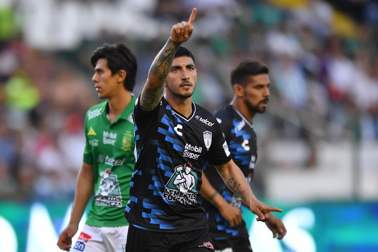 Al minuto 51 apareció Víctor Guzmán con un remate certero con la cabeza puso el empate.