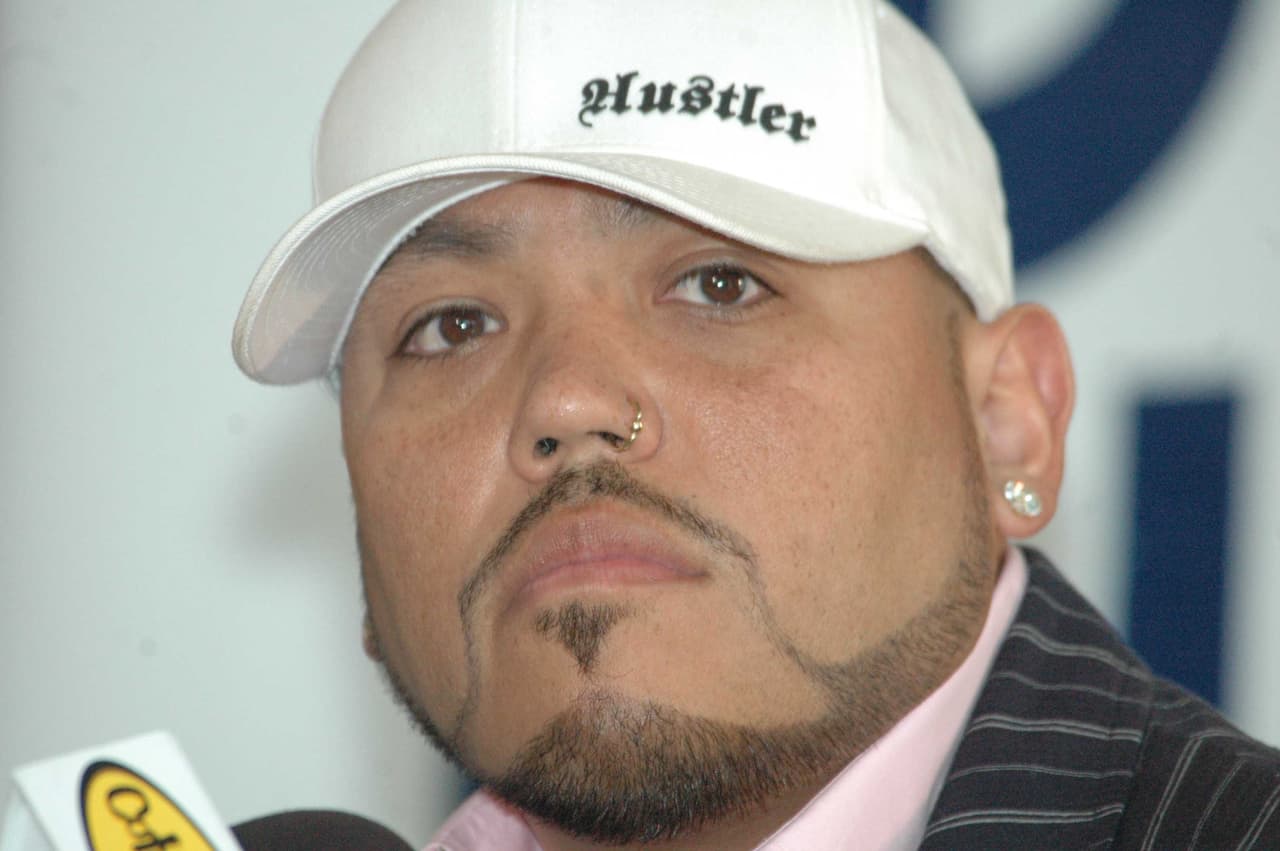 En 2017, A.B. Quintanilla enfrentó problemas con la ley e incluso fue catalogado como uno de los más buscados del condado de Nueces, Texas, por no pagar la manutención de sus hijos.