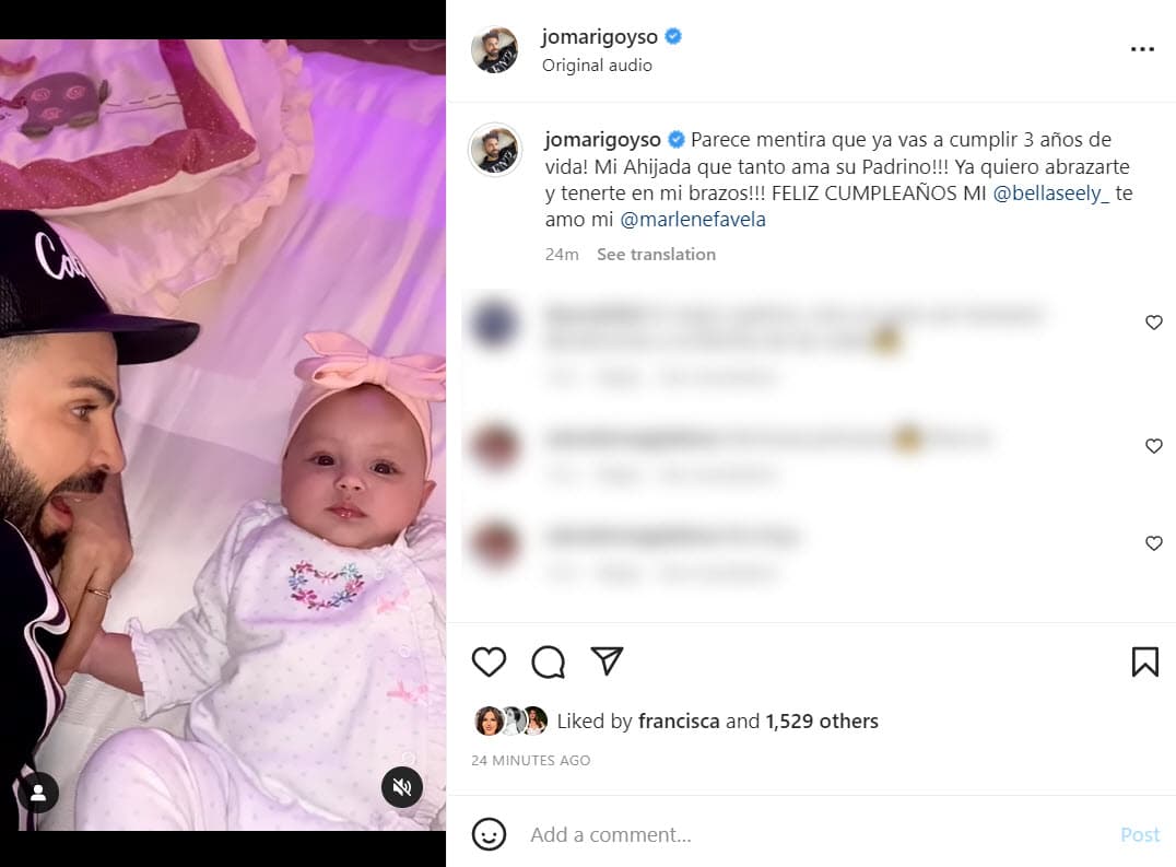Jomari Goyso, quien es padrino de bautismo de la pequeña, publicó un tierno video para felicitarla: "Parece mentira que ya vas a cumplir tres años de vida. ¡Mi ahijada que tanto ama su padrino! Ya quiero abrazarte y tenerte en mi brazos. ¡Feliz cumpleaños mi Bella Seele! Te amo mi Marlene Favela".