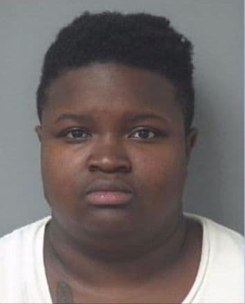 Mugshot of Pektra LaQuiche Edgerton