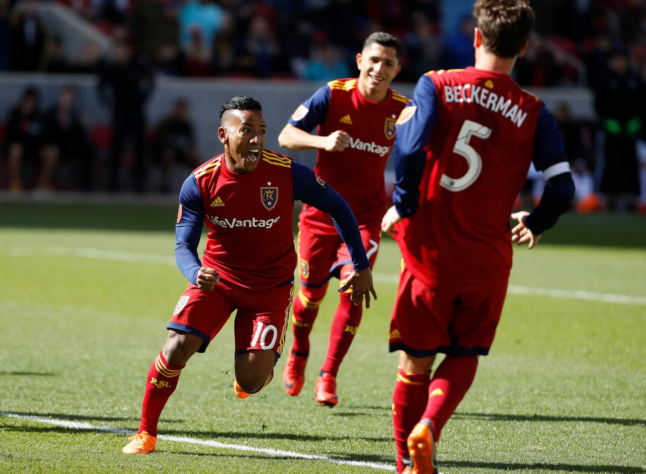 El ecuatoriano Joao Plata abrió el marcador al minuto 20 para el Real Salt Lake. Sería lo último que el equipo lograría en ofensiva.