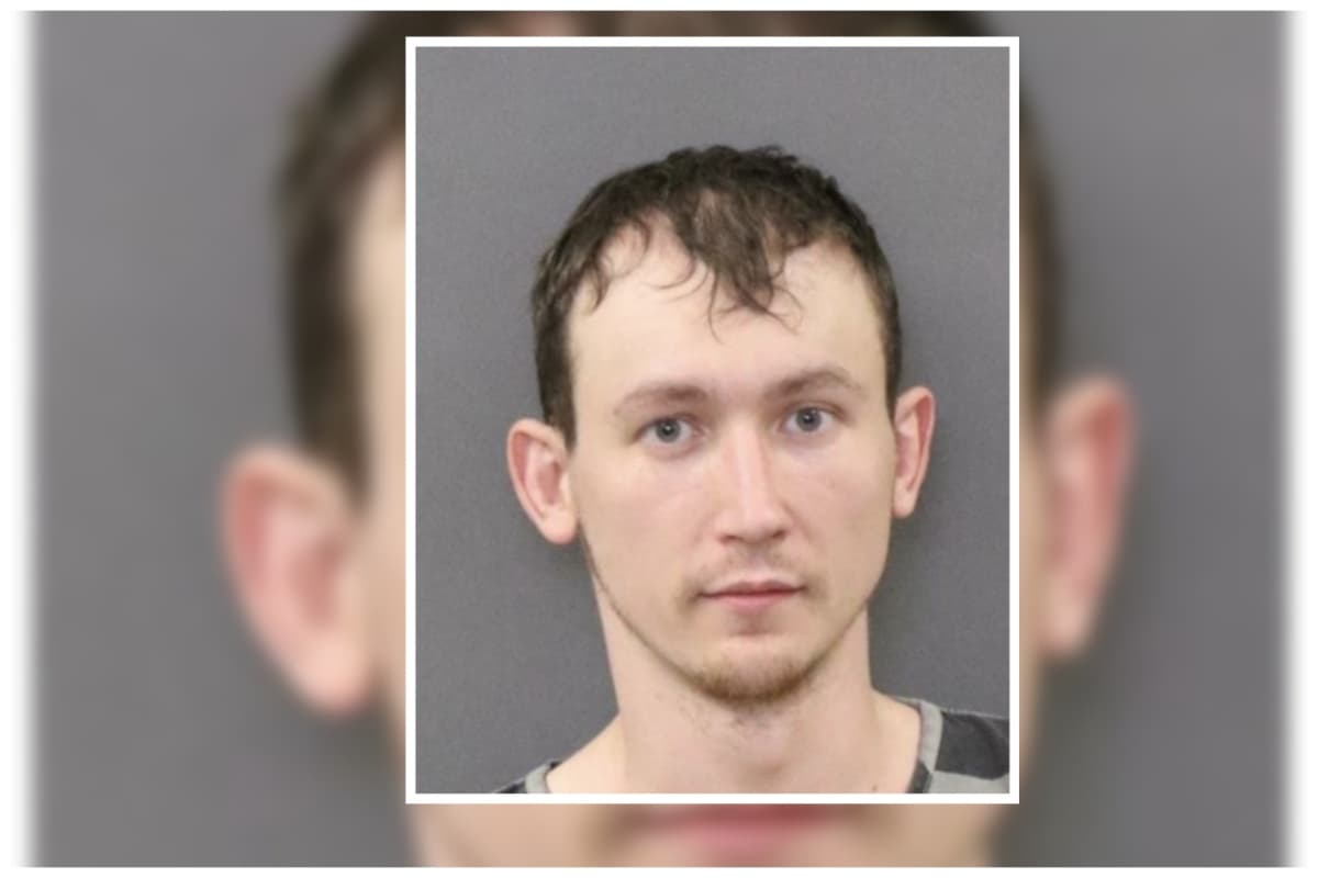 Tadashi Kura Kojima también conocido como Aaron Michael Zeman, de 26 años, fue acusado de secuestro e intento de abuso sexual.