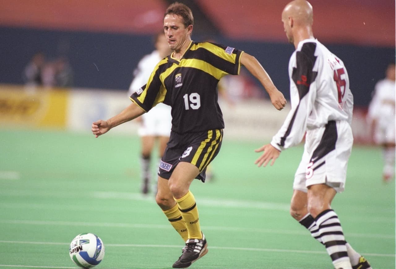 Columbus Crew es probablemente el equipo que más respeta la tradición de su uniforme original.