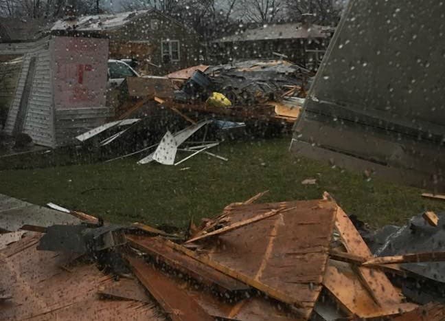Una persona muerta en Ottawa, Illinois tras paso de tornados