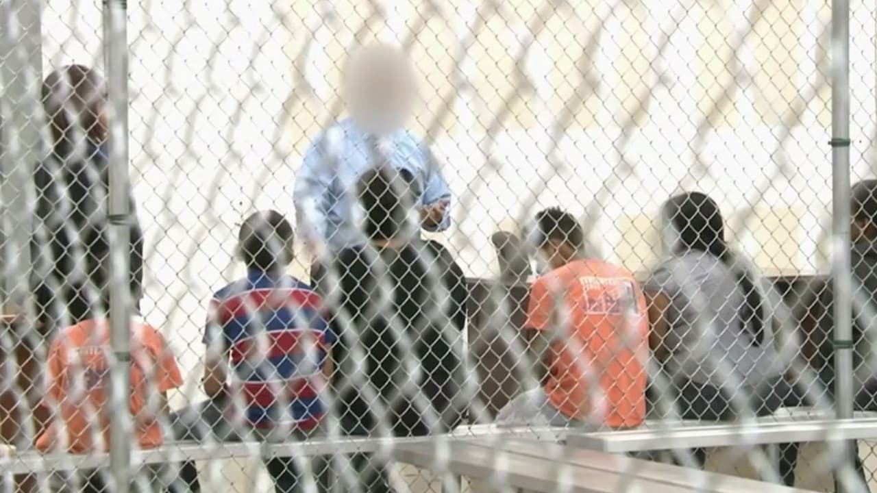 ¿Qué dificultades enfrentan actualmente niños detenidos en centros de ICE? Abogado de inmigración explica